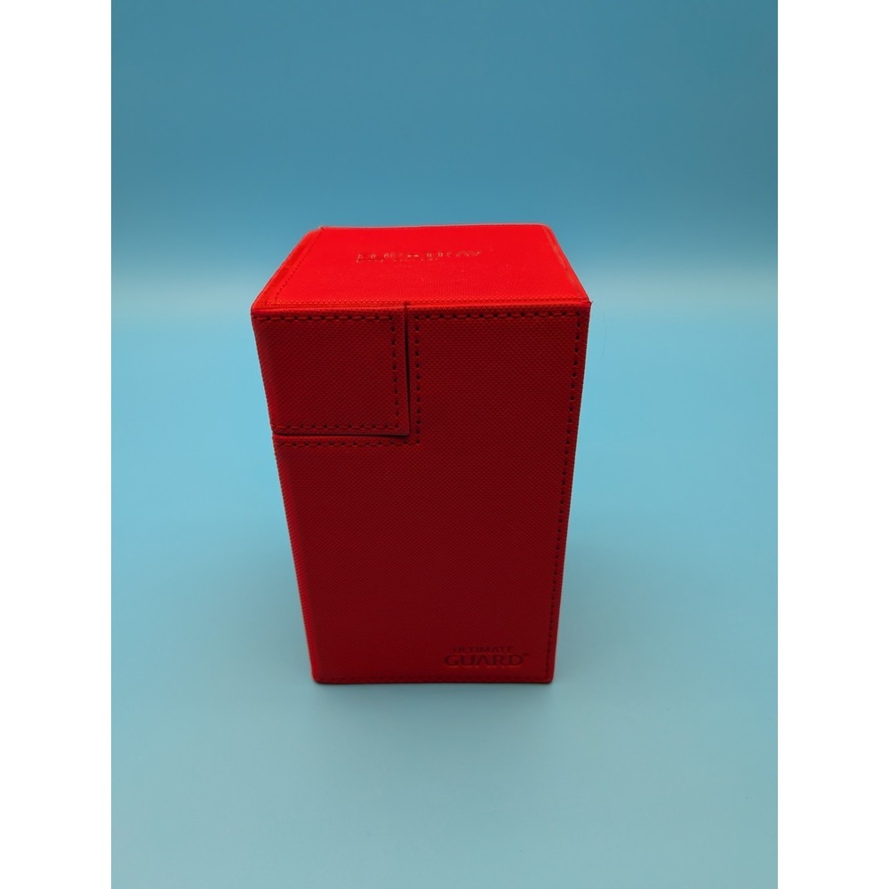 Ultimate Guard Red Flip'n'Tray 100+ Xenoskin Magnetic Closures 2 Compartments